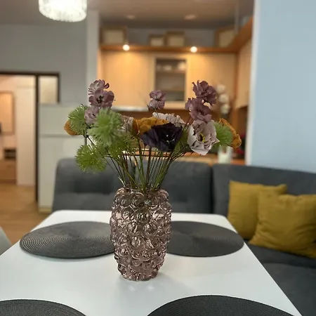 Apartment Park Center