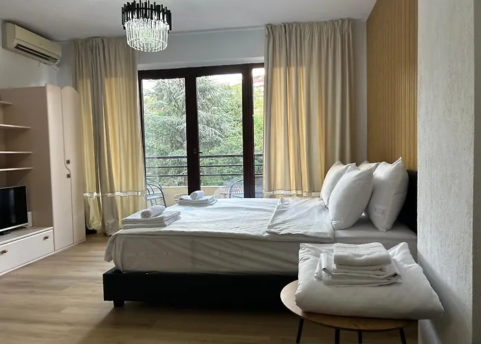 アパート Park Center サンダンスキ